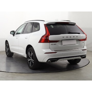 Volvo XC60  SUV 2020,  2.0 benzyna, automat - Na sprzedaż za 105 999 zł - Katowice - zdjęcie 6