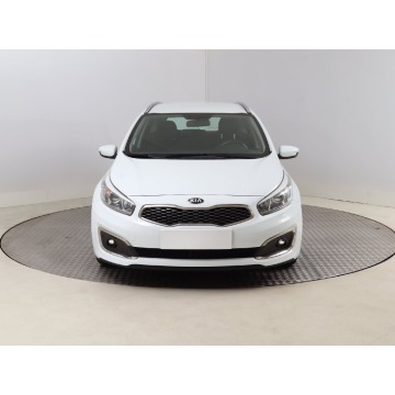 Kia Ceed  Kombi 2017,  1.4 benzyna - Na sprzedaż za 32 999 zł - Bielany Wrocławskie - zdjęcie 2