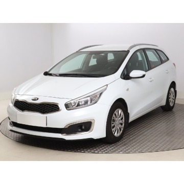 Kia Ceed  Kombi 2017,  1.4 benzyna - Na sprzedaż za 32 999 zł - Bielany Wrocławskie - zdjęcie 3