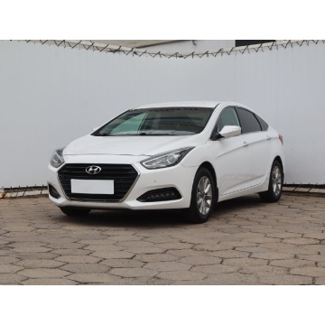 Hyundai i40  Liftback 2018,  2.0 benzyna - Na sprzedaż za 40 999 zł - Łódź - zdjęcie 3