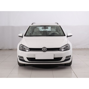 Volkswagen Golf  Kombi 2015,  1.6 diesel - Na sprzedaż za 30 999 zł - Koszalin - zdjęcie 2