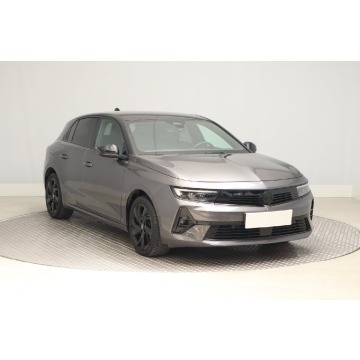 Opel Astra 1.2 Turbo (130KM), 2023