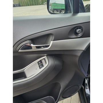 Chevrolet Orlando  Minivan/Van 2011,  1.8 benzyna - Na sprzedaż za 19 900 zł - Kutno - zdjęcie 12