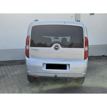 Opel Combo  Minivan/Van 2017,  1.4 benzyna - Na sprzedaż za 33 784 zł - Rybnik - zdjęcie 5