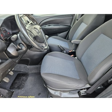 Opel Combo  Minivan/Van 2017,  1.4 benzyna - Na sprzedaż za 33 784 zł - Rybnik - zdjęcie 9
