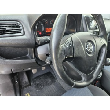 Opel Combo  Minivan/Van 2017,  1.4 benzyna - Na sprzedaż za 33 784 zł - Rybnik - zdjęcie 10