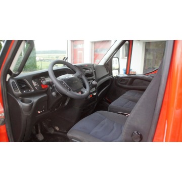 Iveco Daily 2017,  3.0 diesel - Na sprzedaż za 129 999 zł - Miastków Kościelny - zdjęcie 8