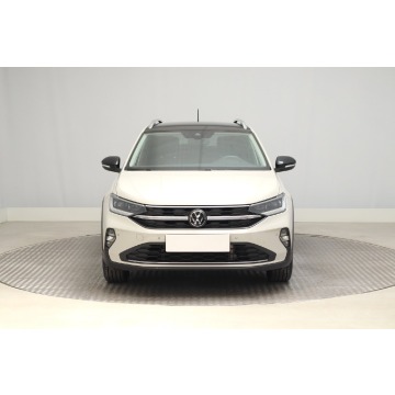 Volkswagen   SUV 2023,  1.5 benzyna, automat - Na sprzedaż za 92 999 zł - Zabrze - zdjęcie 2