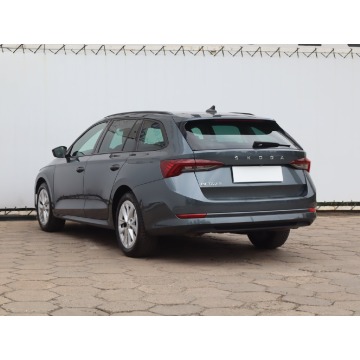 Skoda Octavia  Kombi 2021,  2.0 diesel, automat - Na sprzedaż za 64 499 zł - Łódź - zdjęcie 6