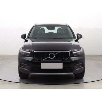 Volvo XC40  SUV 2019,  2.0 diesel, automat - Na sprzedaż za 87 999 zł - Katowice - zdjęcie 2