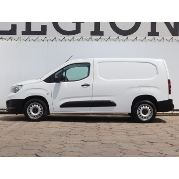 Opel Combo  Pick-up 2022,  1.2 benzyna - Na sprzedaż za 54 999 zł - Łódź - zdjęcie 4
