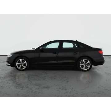 Audi A4  Liftback 2022,  2.0 diesel, automat - Na sprzedaż za 89 999 zł - Piaseczno - zdjęcie 4