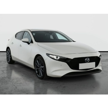 Mazda 3  Hatchback 2022,  2.0 benzyna, automat - Na sprzedaż za 102 999 zł - Piaseczno - zdjęcie 1