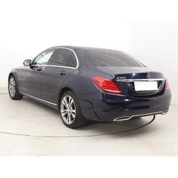 Mercedes - Benz C-klasa  Liftback 2016,  2.0 benzyna, automat - Na sprzedaż za 68 999 zł - Bielany Wrocławskie - zdjęcie 6