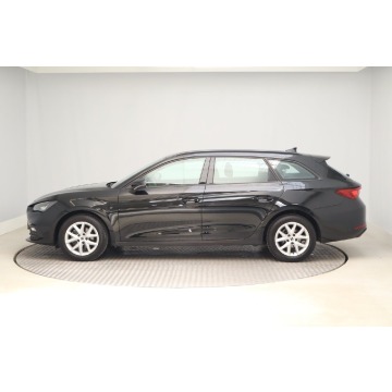 Seat Leon  Kombi 2023,  1.5 benzyna - Na sprzedaż za 72 999 zł - Zabrze - zdjęcie 4