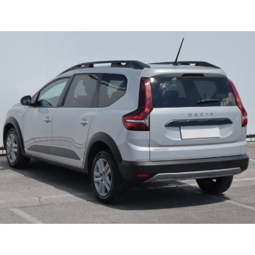 Dacia   SUV 2022,  1.0 benzyna - Na sprzedaż za 57 999 zł - Lublin - zdjęcie 6