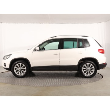 Volkswagen Tiguan  SUV 2013,  2.0 diesel, automat - Na sprzedaż za 44 999 zł - Katowice - zdjęcie 4