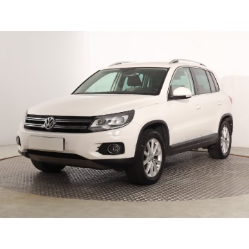 Volkswagen Tiguan  SUV 2013,  2.0 diesel, automat - Na sprzedaż za 44 999 zł - Katowice - zdjęcie 3