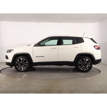 Jeep Compass  SUV 2024,  1.5 benzyna, automat - Na sprzedaż za 97 999 zł - Katowice - zdjęcie 4