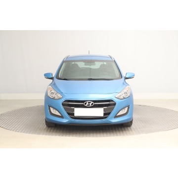 Hyundai i30  Kombi 2016,  1.6 benzyna, automat - Na sprzedaż za 36 999 zł - Piaseczno - zdjęcie 2