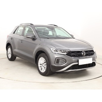 VW T-Roc 1.5 TSI (150KM), 2023