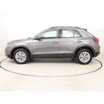 Volkswagen   SUV 2023,  1.5 benzyna, automat - Na sprzedaż za 93 999 zł - Bielany Wrocławskie - zdjęcie 4