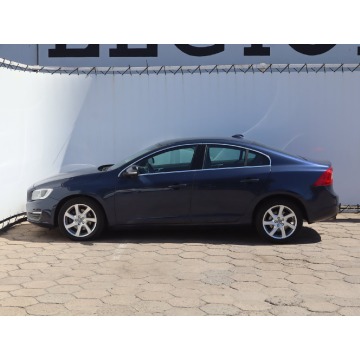 Volvo S60  Liftback 2014,  1.6 benzyna - Na sprzedaż za 41 999 zł - Łódź - zdjęcie 4