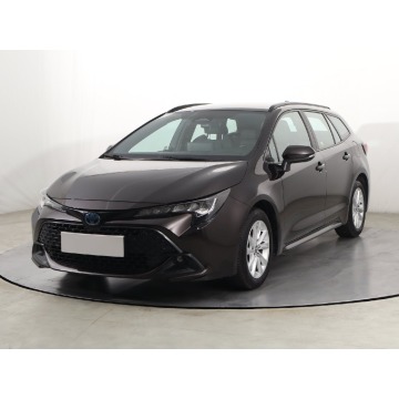 Toyota Corolla  Kombi 2023,  1.8 benzyna, automat - Na sprzedaż za 93 999 zł - Katowice - zdjęcie 3