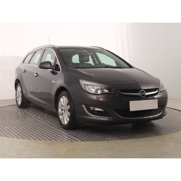 Opel Astra 1.4 T (120KM), 2012