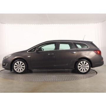 Opel Astra  Kombi 2012,  1.4 benzyna - Na sprzedaż za 23 499 zł - Katowice - zdjęcie 4