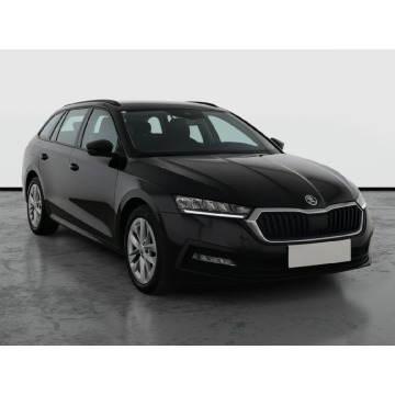 Skoda Octavia 1.5 TSI e-tec (150KM), 2022