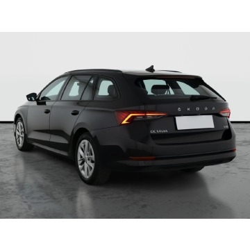 Skoda Octavia  Kombi 2022,  1.5 benzyna, automat - Na sprzedaż za 68 499 zł - Piaseczno - zdjęcie 6