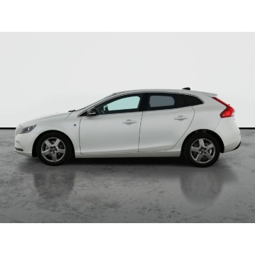 Volvo V40  Hatchback 2015,  1.6 diesel - Na sprzedaż za 33 499 zł - Piaseczno - zdjęcie 4