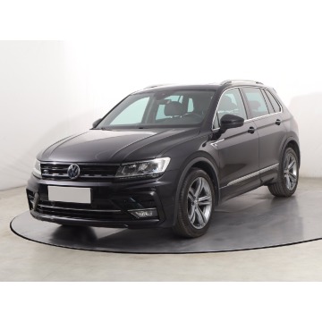 Volkswagen Tiguan  SUV 2018,  1.5 benzyna - Na sprzedaż za 78 499 zł - Katowice - zdjęcie 3
