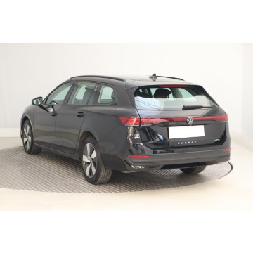Volkswagen Passat  Kombi 2024,  1.5 benzyna, automat - Na sprzedaż za 123 999 zł - Zabrze - zdjęcie 6