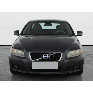 Volvo V70  Kombi 2010,  1.6 diesel - Na sprzedaż za 23 999 zł - Piaseczno - zdjęcie 2