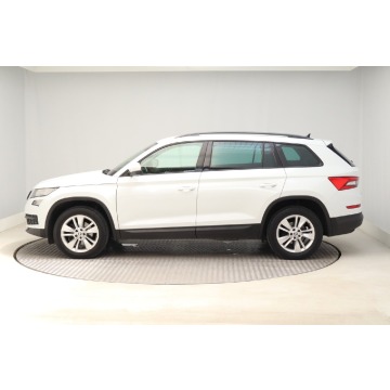 Skoda Kodiaq  SUV 2017,  2.0 diesel, automat - Na sprzedaż za 72 999 zł - Zabrze - zdjęcie 4