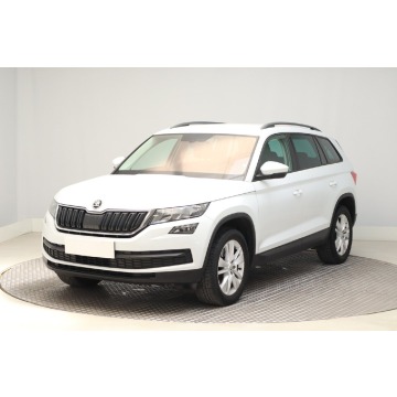 Skoda Kodiaq  SUV 2017,  2.0 diesel, automat - Na sprzedaż za 72 999 zł - Zabrze - zdjęcie 3
