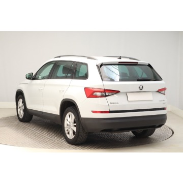 Skoda Kodiaq  SUV 2017,  2.0 diesel, automat - Na sprzedaż za 72 999 zł - Zabrze - zdjęcie 6