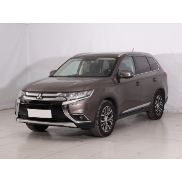 Mitsubishi Outlander  SUV 2016,  2.0 benzyna, automat - Na sprzedaż za 59 999 zł - Kalisz - zdjęcie 3