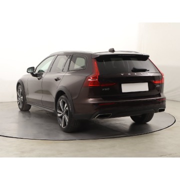 Volvo V60  Kombi 2021,  2.0 benzyna, automat - Na sprzedaż za 114 999 zł - Katowice - zdjęcie 6