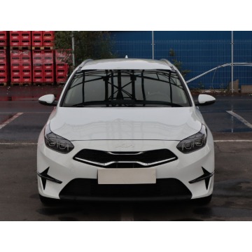 Kia Ceed  Kombi 2023,  1.5 benzyna - Na sprzedaż za 66 999 zł - Lublin - zdjęcie 2