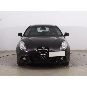 Alfa Romeo Giulietta  Hatchback 2014,  2.0 diesel, automat - Na sprzedaż za 28 499 zł - Elbląg - zdjęcie 2