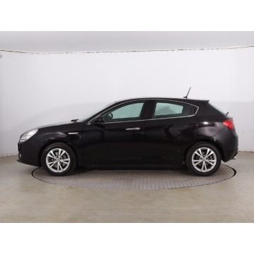 Alfa Romeo Giulietta  Hatchback 2014,  2.0 diesel, automat - Na sprzedaż za 28 499 zł - Elbląg - zdjęcie 4