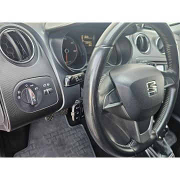 Seat Ibiza  Hatchback 2014,  1.6 diesel - Na sprzedaż za 21 456 zł - Rybnik - zdjęcie 9
