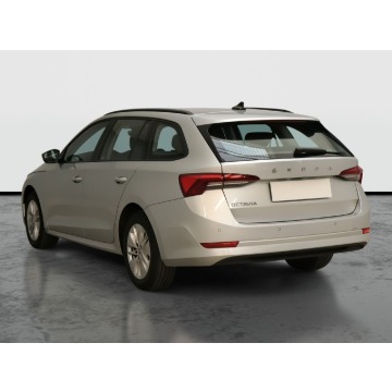 Skoda Octavia  Kombi 2022,  2.0 diesel - Na sprzedaż za 67 999 zł - Ostrołęka - zdjęcie 6
