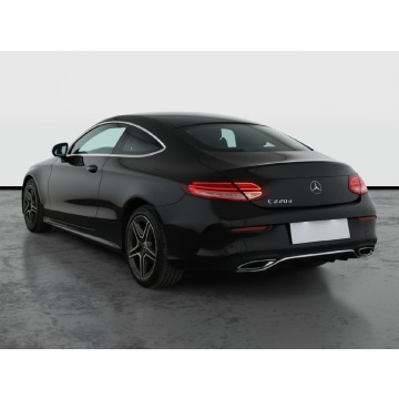 Mercedes - Benz C-klasa  Coupe/Sportowy 2018,  2.0 diesel, automat - Na sprzedaż za 101 999 zł - Grudziądz - zdjęcie 6