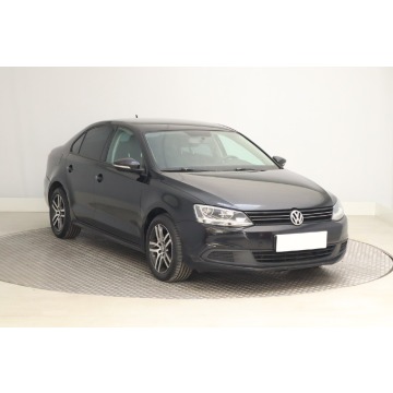 VW Jetta 1.6 TDI (105KM), 2012