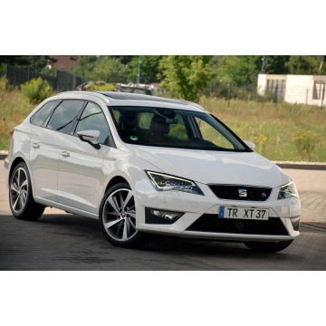 Seat Leon  Kombi 2016,  2.0 diesel - Na sprzedaż za 39 900 zł - Ostrów Mazowiecka - zdjęcie 3