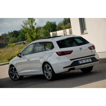 Seat Leon  Kombi 2016,  2.0 diesel - Na sprzedaż za 39 900 zł - Ostrów Mazowiecka - zdjęcie 10